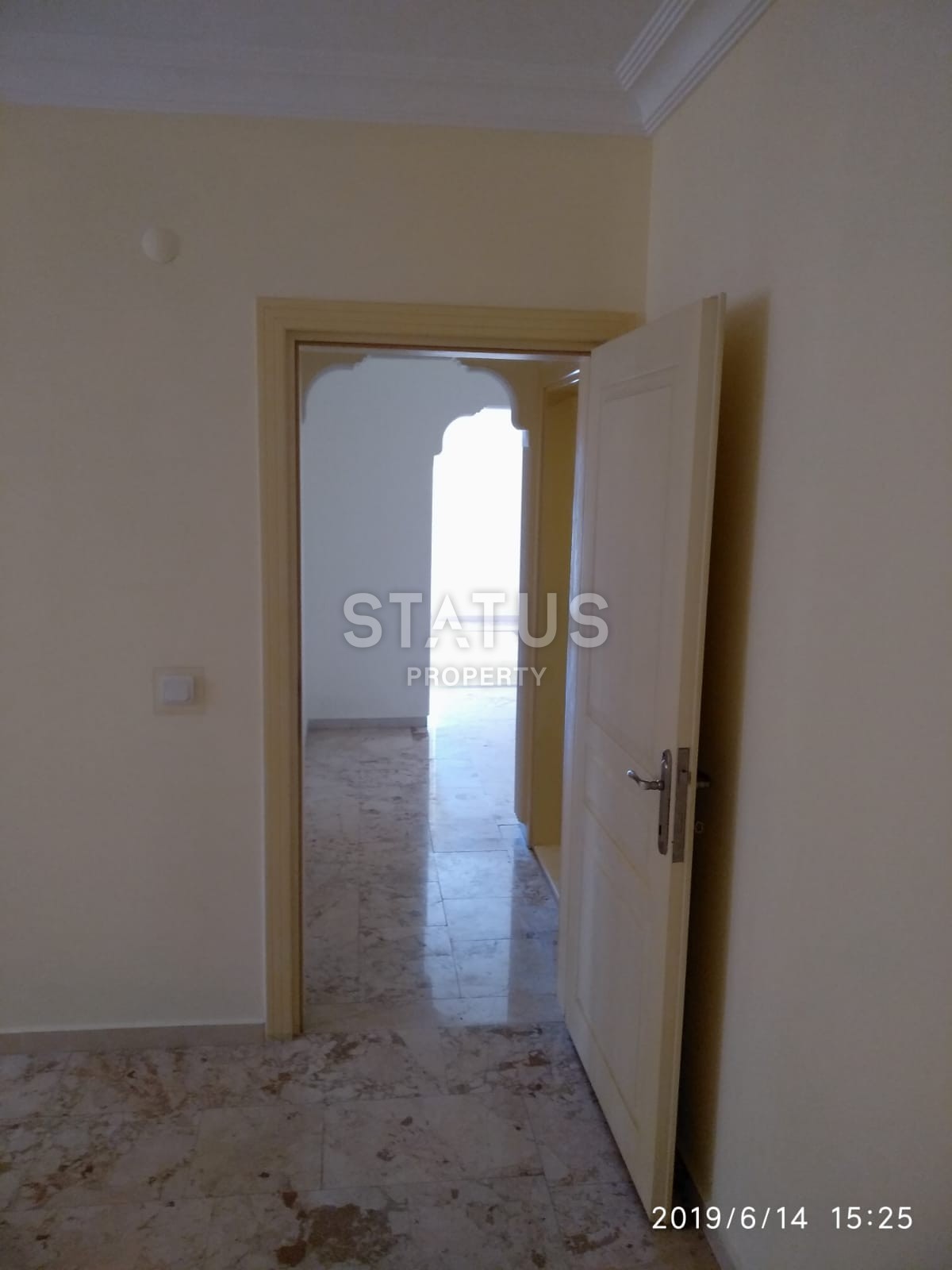 Квартира 2+1 с бытовой техникой в Махмутларе по низкой цене фото 9