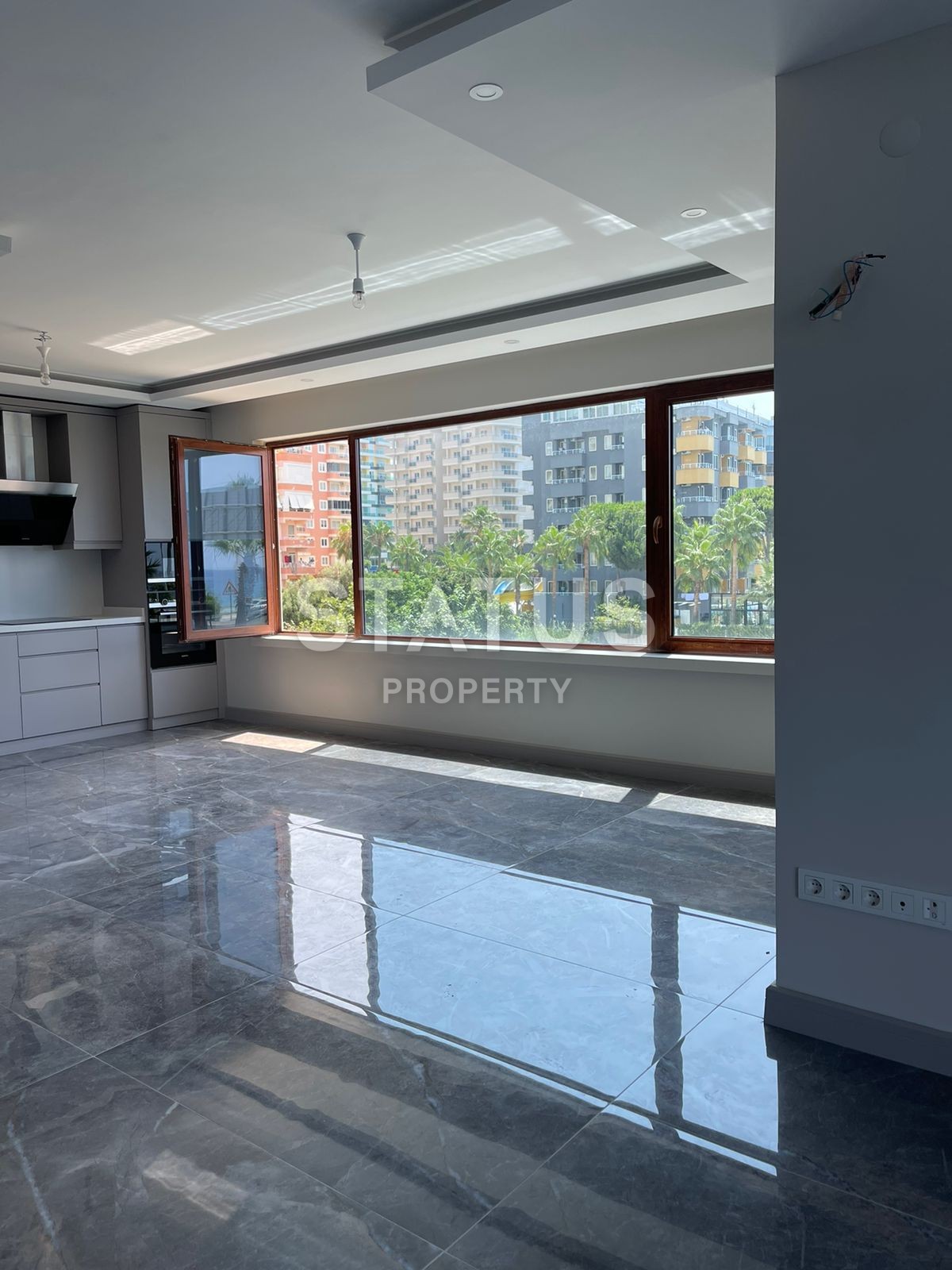 Просторная светлая квартира 3+1  на первой линии с видом на море в Махмутларе , 213м2 фото 21