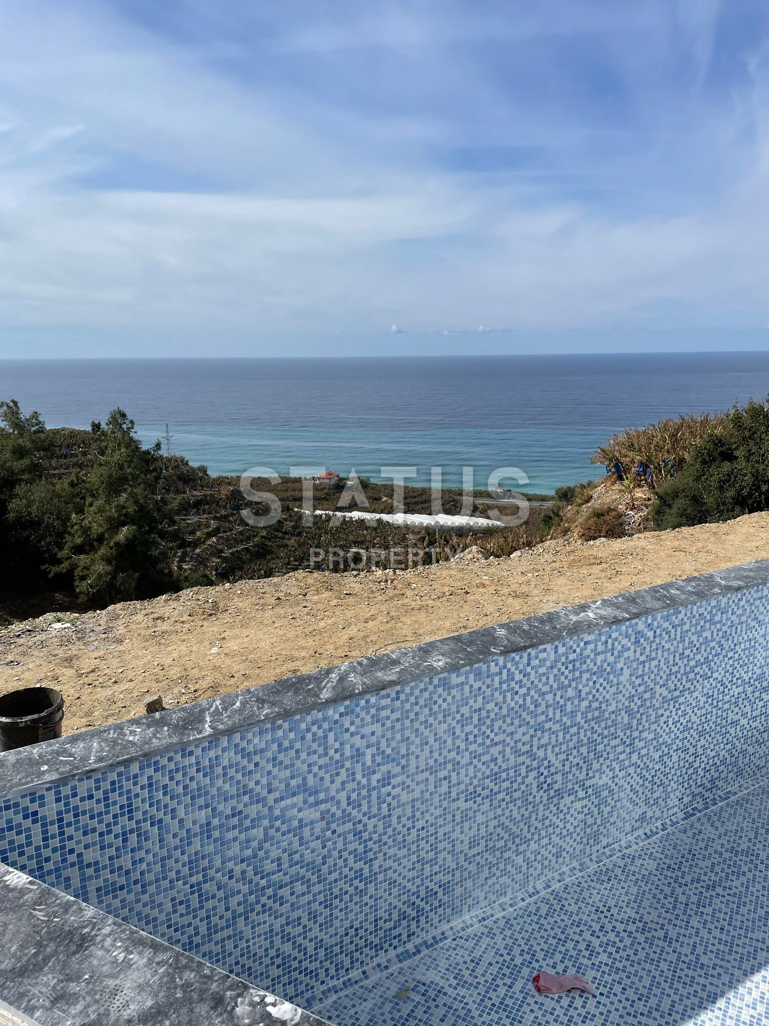 LUXURY VILLA 5+1 VILLA in Kargicak, 330 m2 фото 33