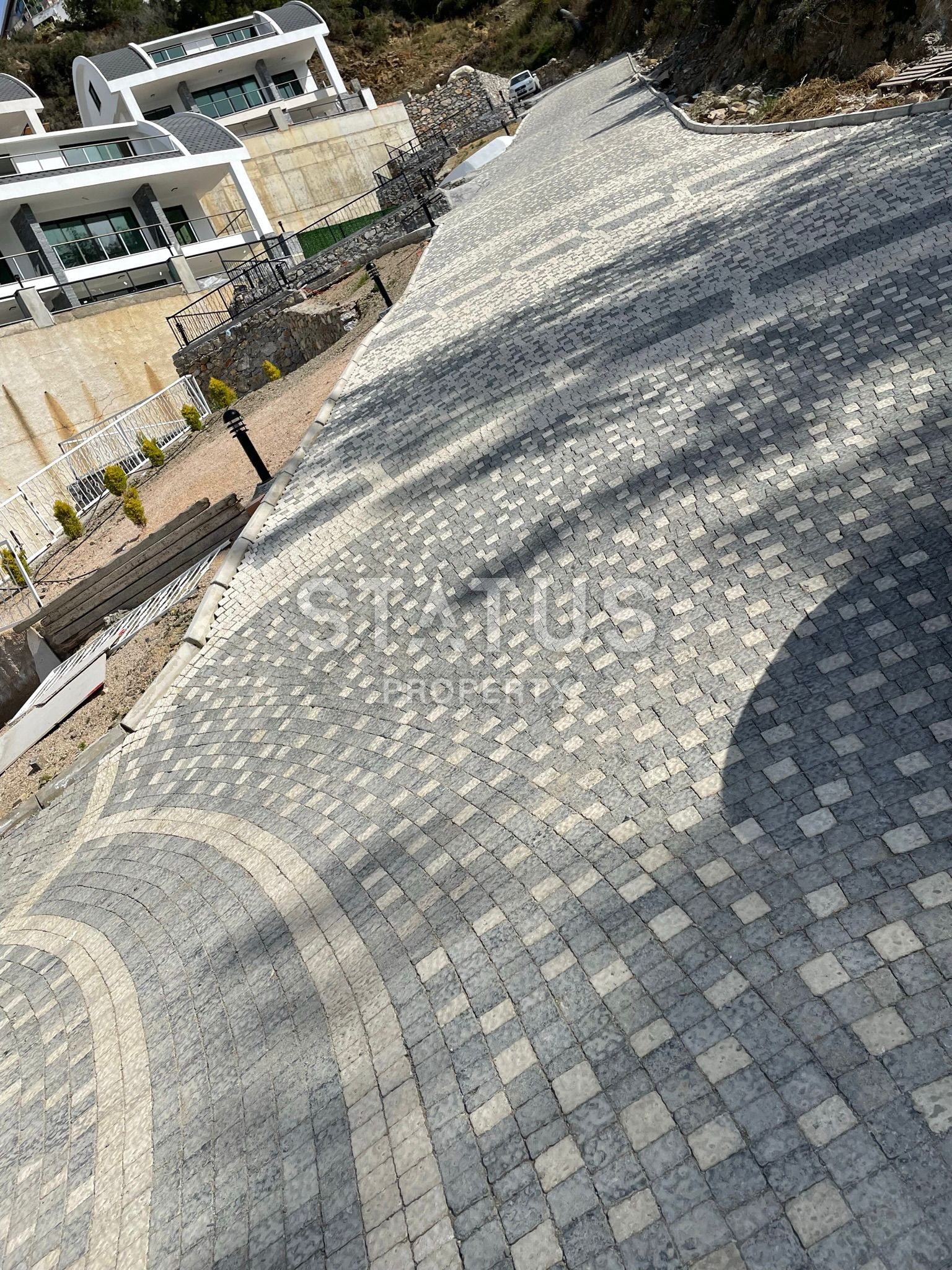 LUXURY VILLA 5+1 VILLA in Kargicak, 330 m2 фото 36