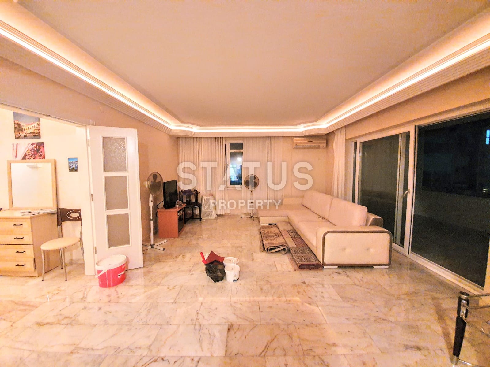 Трехкомнатные апартаменты с отдельной кухней в Махмутларе, 120 м2 фото 3