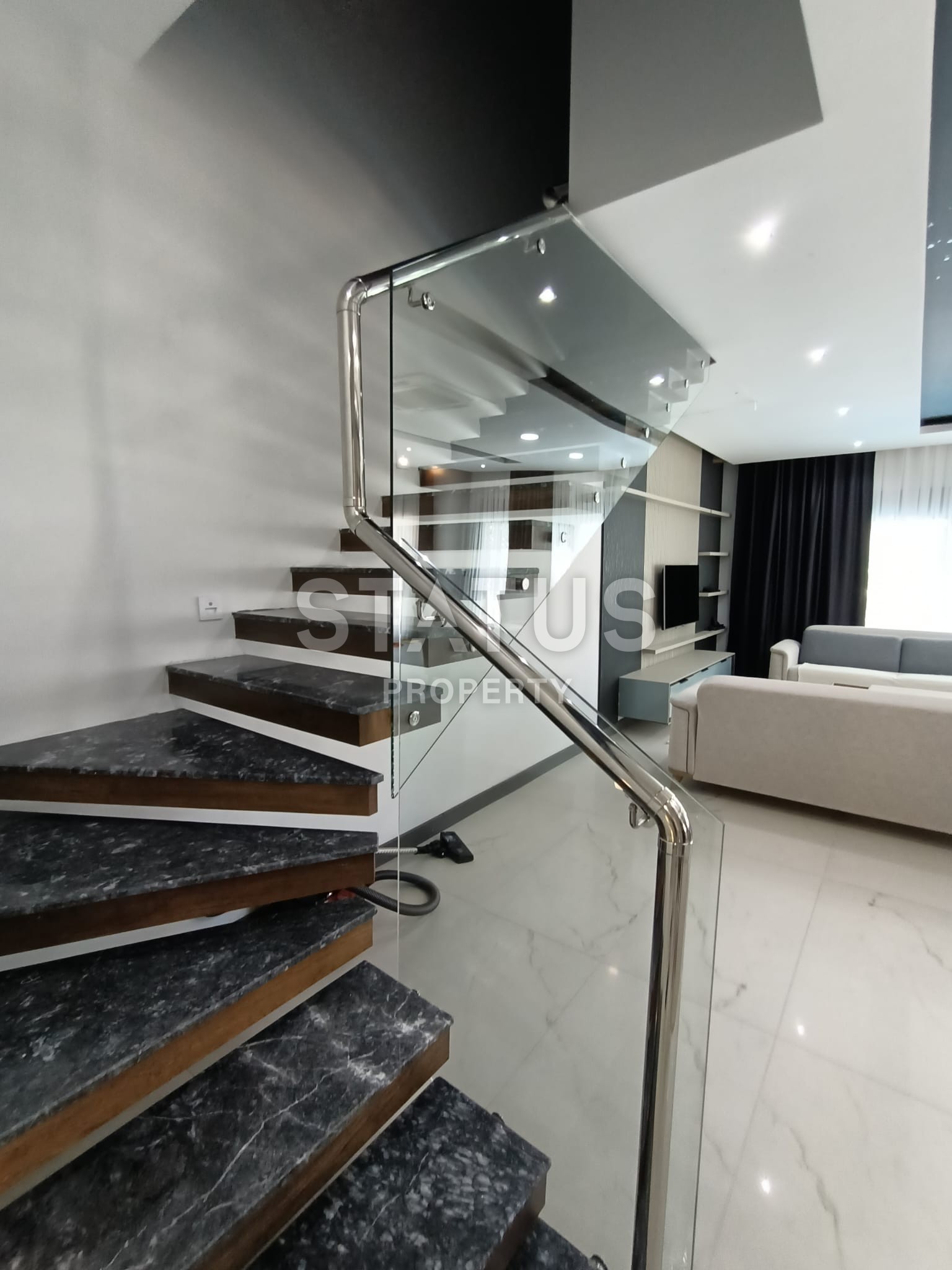 Отдельная  меблированная вилла 4+1 в Авсалларе, 245 м2 фото 31