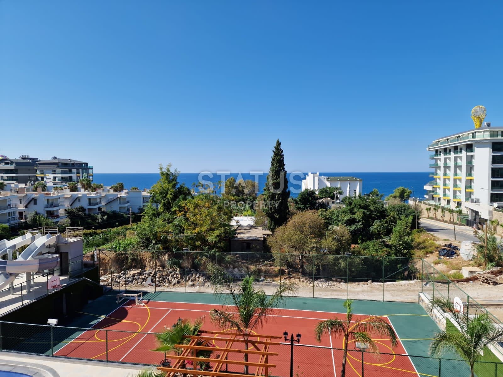 Luxurious view apartments in a luxury complex overlooking the sea. 92m2 фото 3