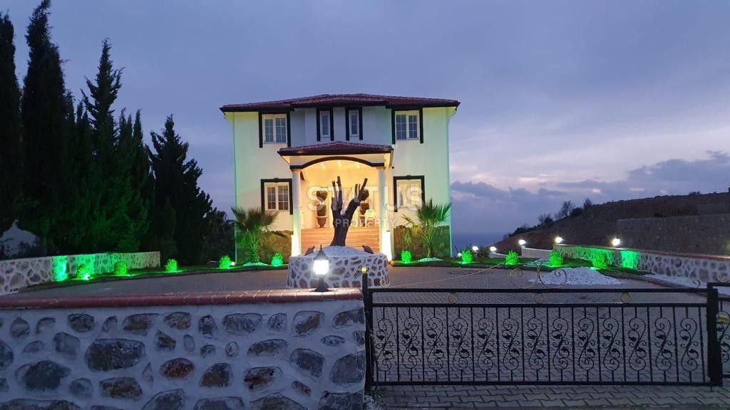 Вилла 3+1 в уникальной локации в Газипаше, 300м2 фото 1