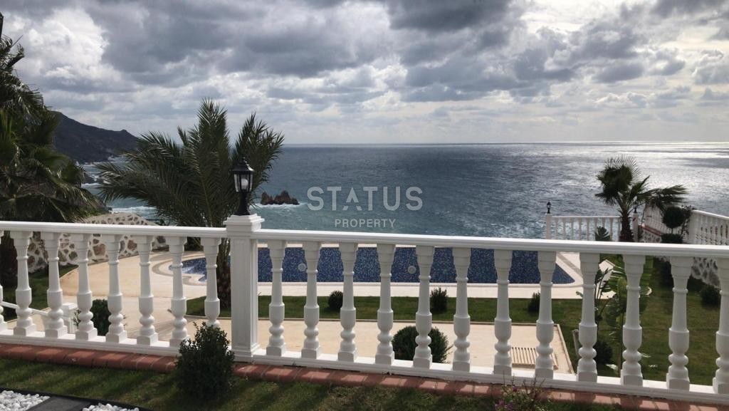 Вилла 3+1 в уникальной локации в Газипаше, 300м2 фото 5