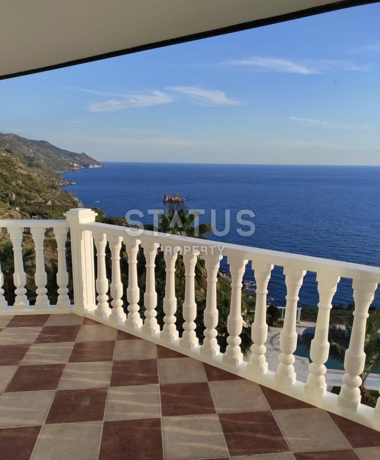 Вилла 3+1 в уникальной локации в Газипаше, 300м2 фото 18