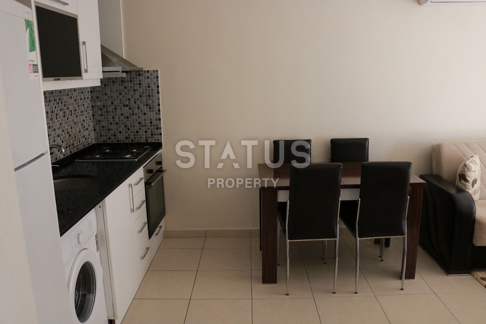 Недорогая меблированная двухкомнатная квартира в Махмутларе, 65 м2 фото 10