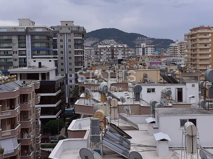 Меблированная двухкомнатная квартира с видом на море и горы, 65 м2 фото 6