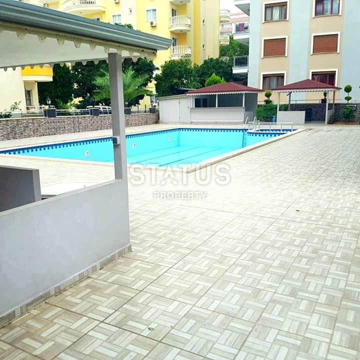 Меблированная двухкомнатная квартира с видом на море и горы, 65 м2 фото 11