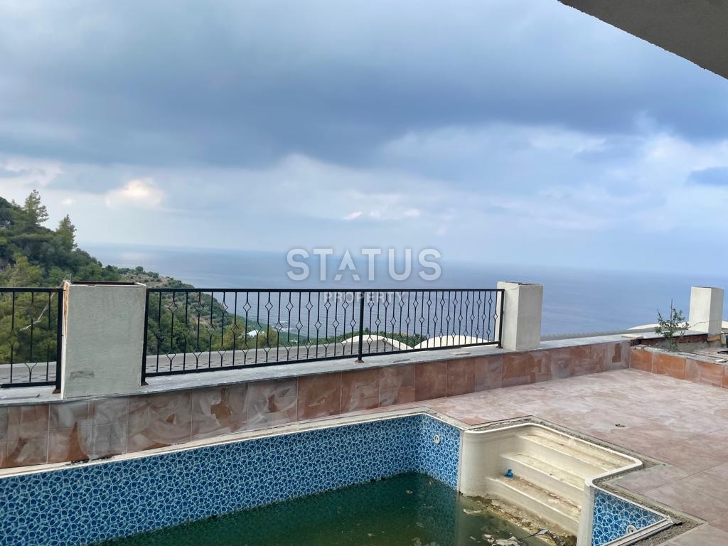 Three-storey villa 5+1 in a complex of villas on the first coastline in Kargicak, 350m2 фото 3