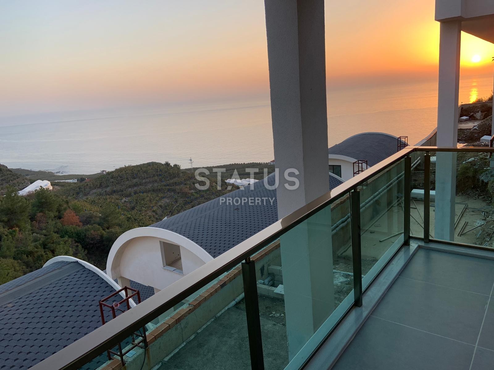 Three-storey villa 5+1 in a complex of villas on the first coastline in Kargicak, 350m2 фото 14