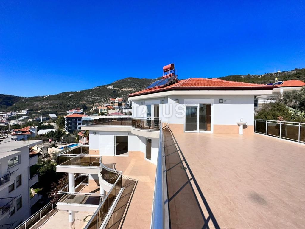 Three-storey villa with a private pool and breathtaking views, 450m2 фото 8