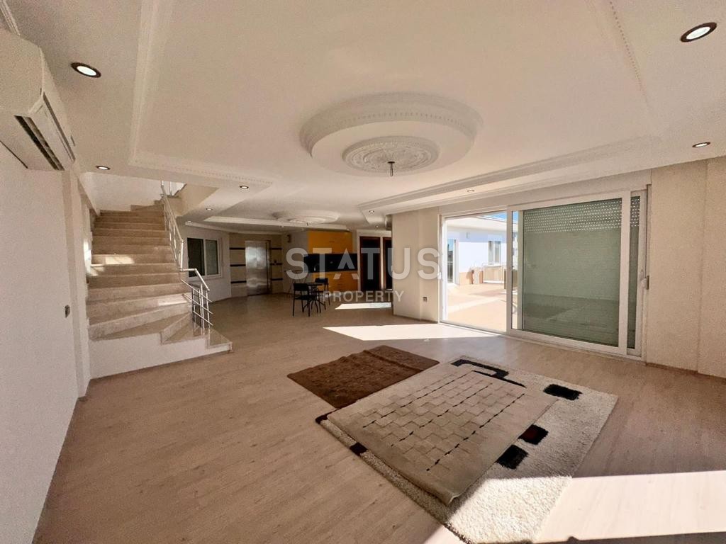 Three-storey villa with a private pool and breathtaking views, 450m2 фото 19