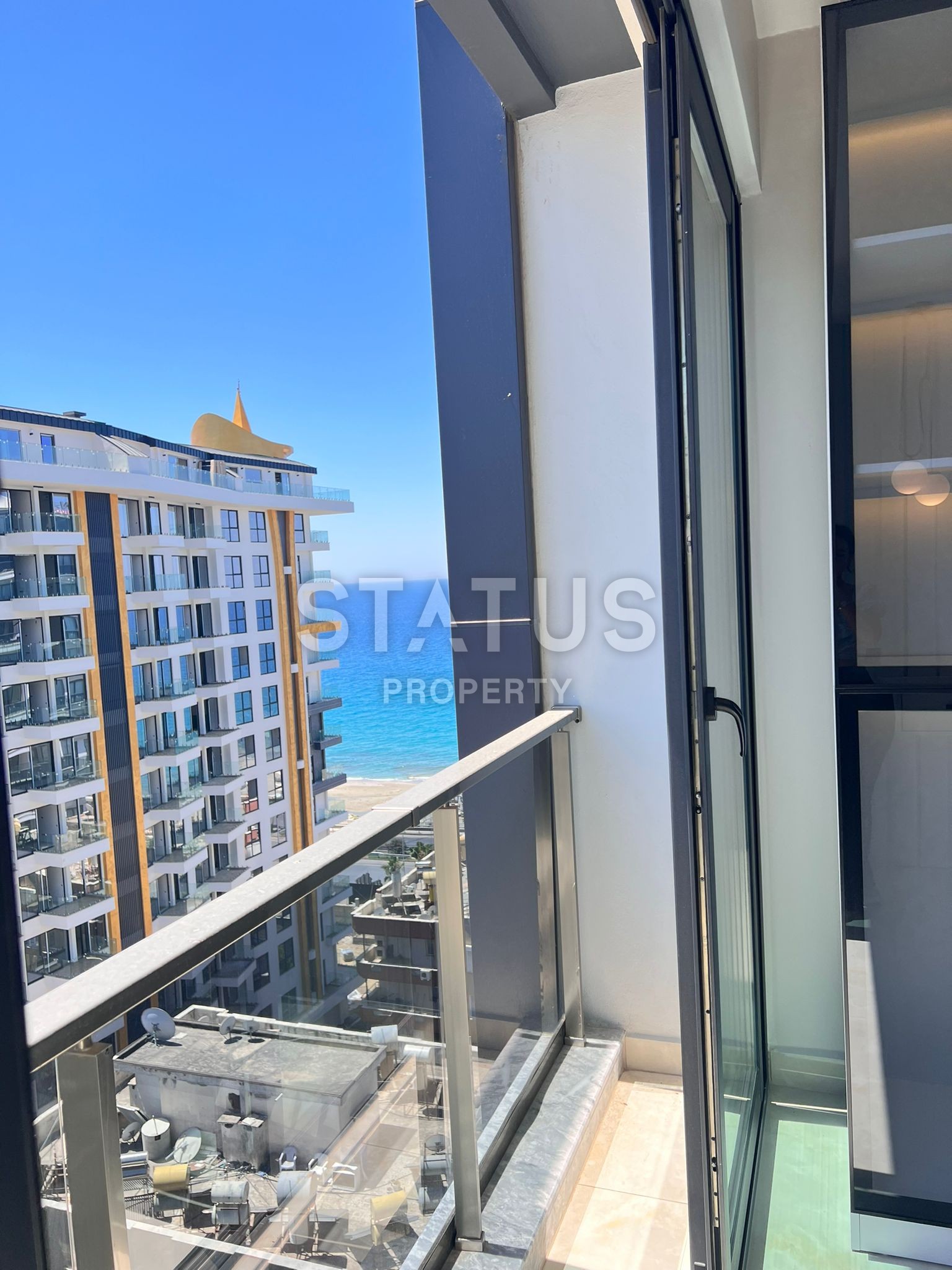 Люкс апартаменты 2+1 на первой береговой линии в Махмутларе, 95м2 фото 9