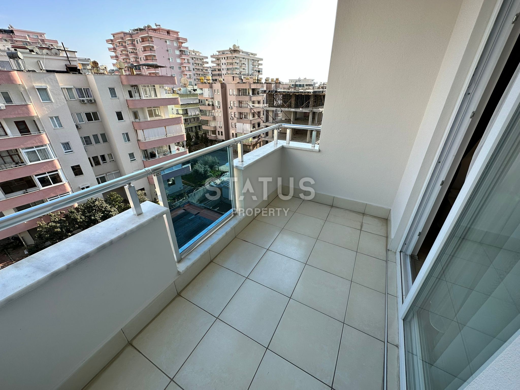 Полностью обновлённая квартира 2+1 с новой люкс мебелью и техникой в Махмутларе,120м2 фото 11