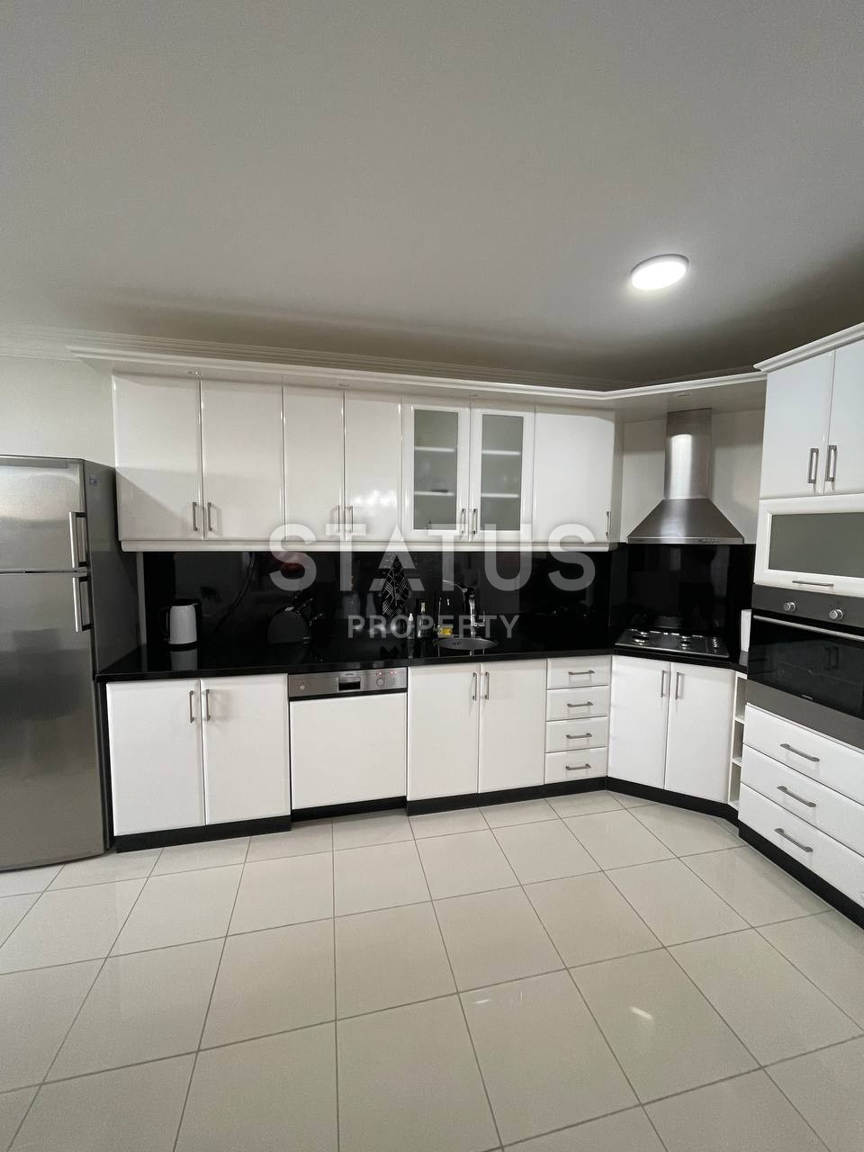 Spacious apartment 2+1 with ready renovation and incredible views in Mahmutlar, 150 m2 фото 13