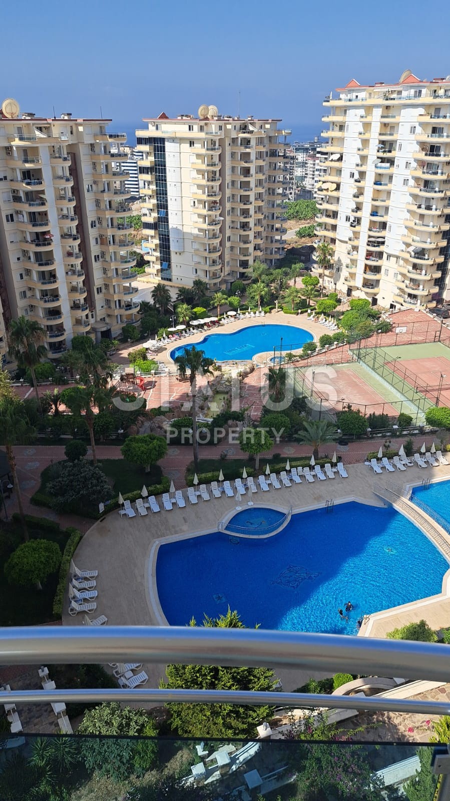 Spacious apartment 2+1 with ready renovation and incredible views in Mahmutlar, 150 m2 фото 29