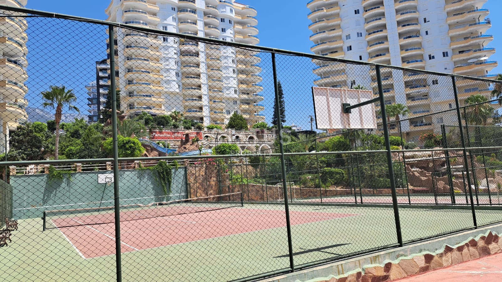 Spacious apartment 2+1 with ready renovation and incredible views in Mahmutlar, 150 m2 фото 38