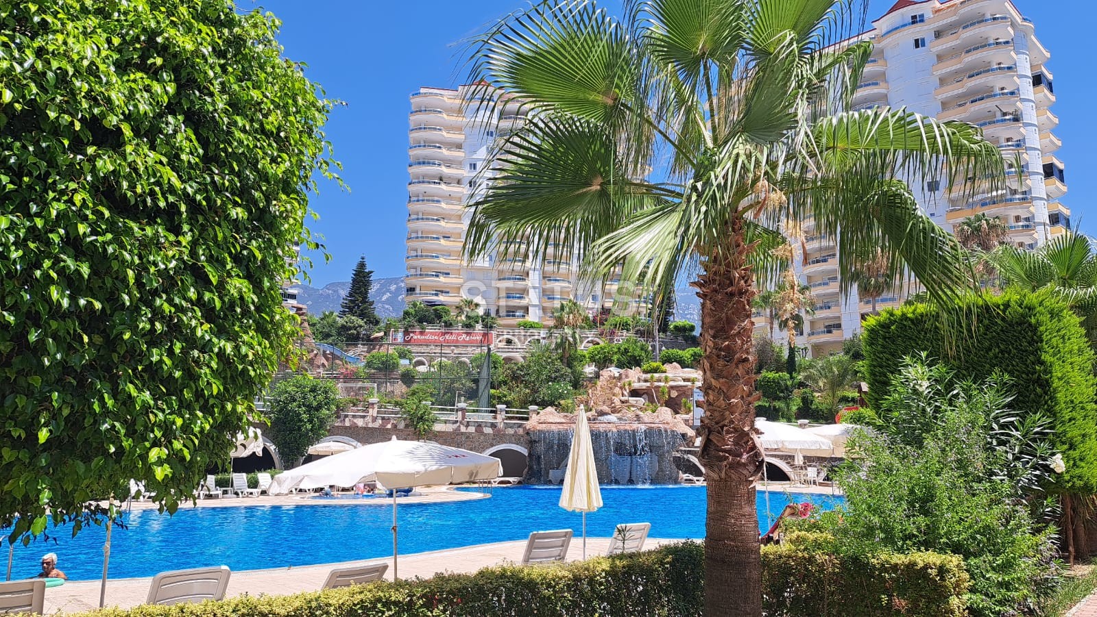 Spacious apartment 2+1 with ready renovation and incredible views in Mahmutlar, 150 m2 фото 43