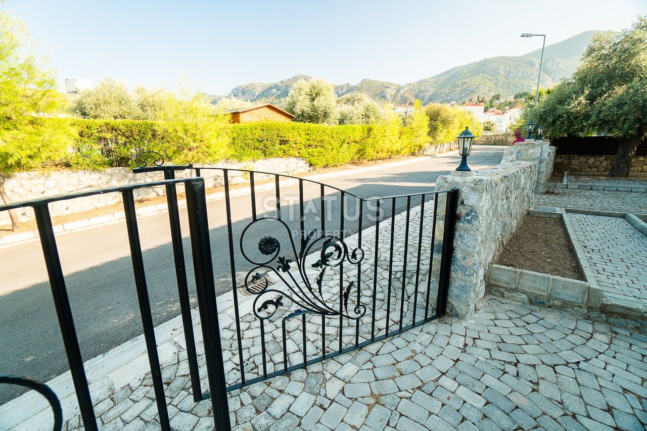 5-room villa 250 m? 10 minutes from the sea. фото 15