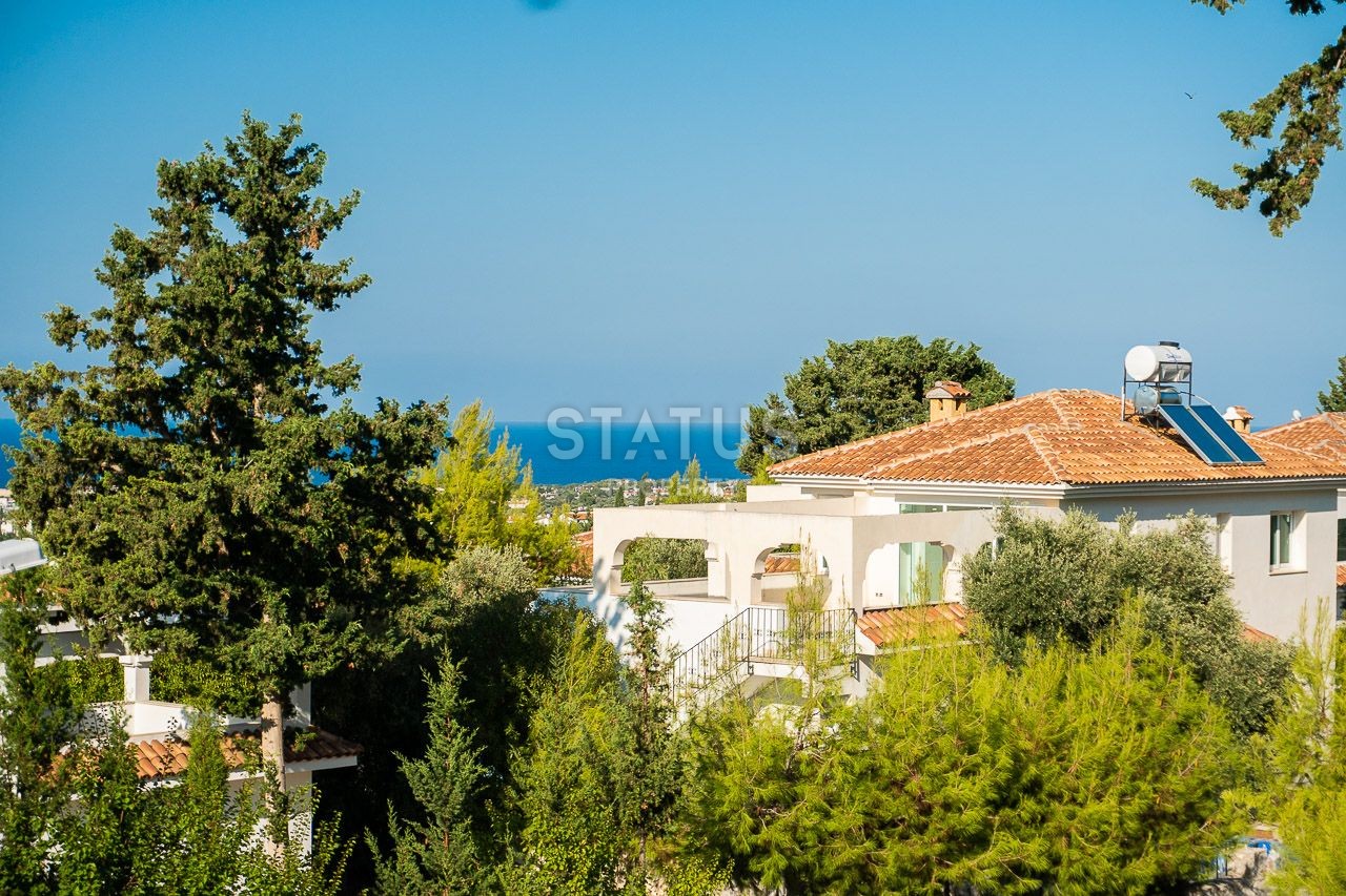 5-room villa 250 m? 10 minutes from the sea. фото 26
