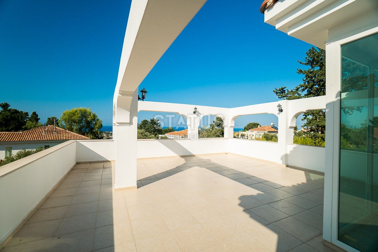 5-room villa 250 m? 10 minutes from the sea. фото 35