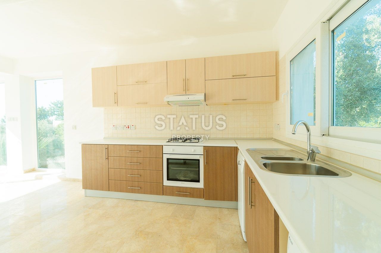 5-room villa 250 m? 10 minutes from the sea. фото 49