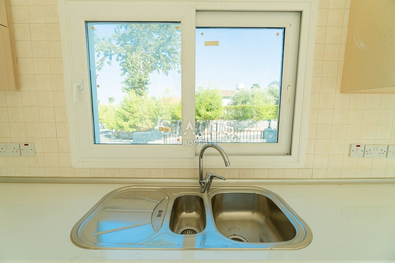 5-room villa 250 m? 10 minutes from the sea. фото 51