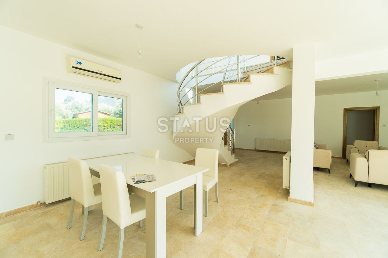 5-room villa 250 m? 10 minutes from the sea. фото 53