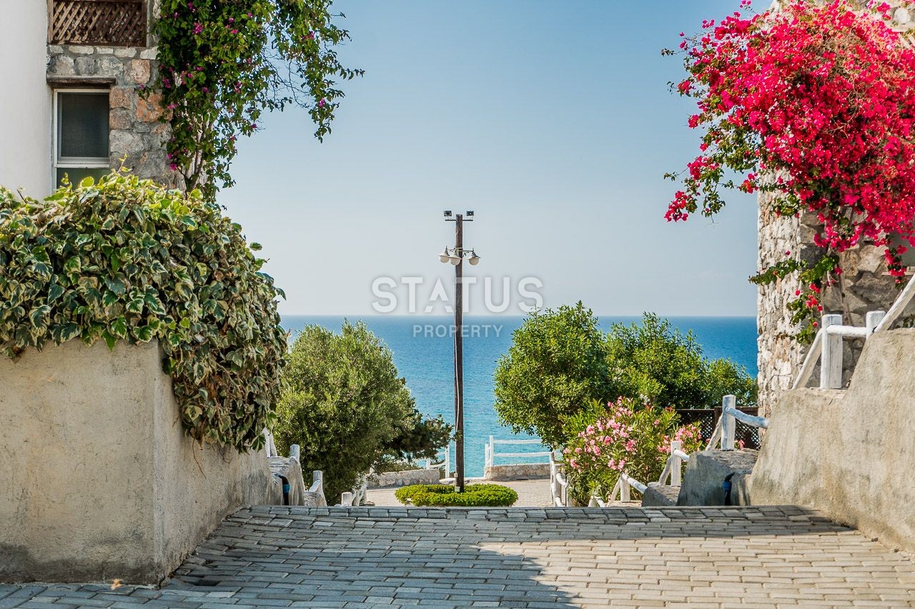 2-комнатные  апартаменты с полной меблировкой в 100 метрах от пляжа, 57 м2 фото 43