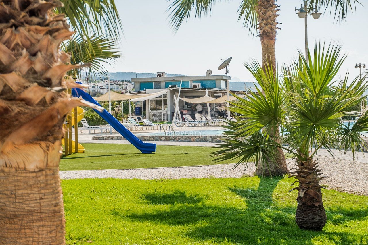 2-комнатные  апартаменты с полной меблировкой в 100 метрах от пляжа, 57 м2 фото 51