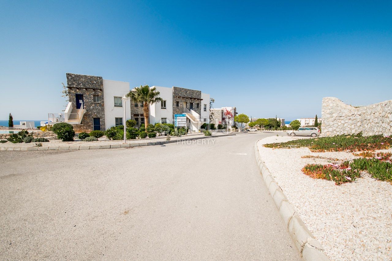 2-комнатные  апартаменты с полной меблировкой в 100 метрах от пляжа, 57 м2 фото 55