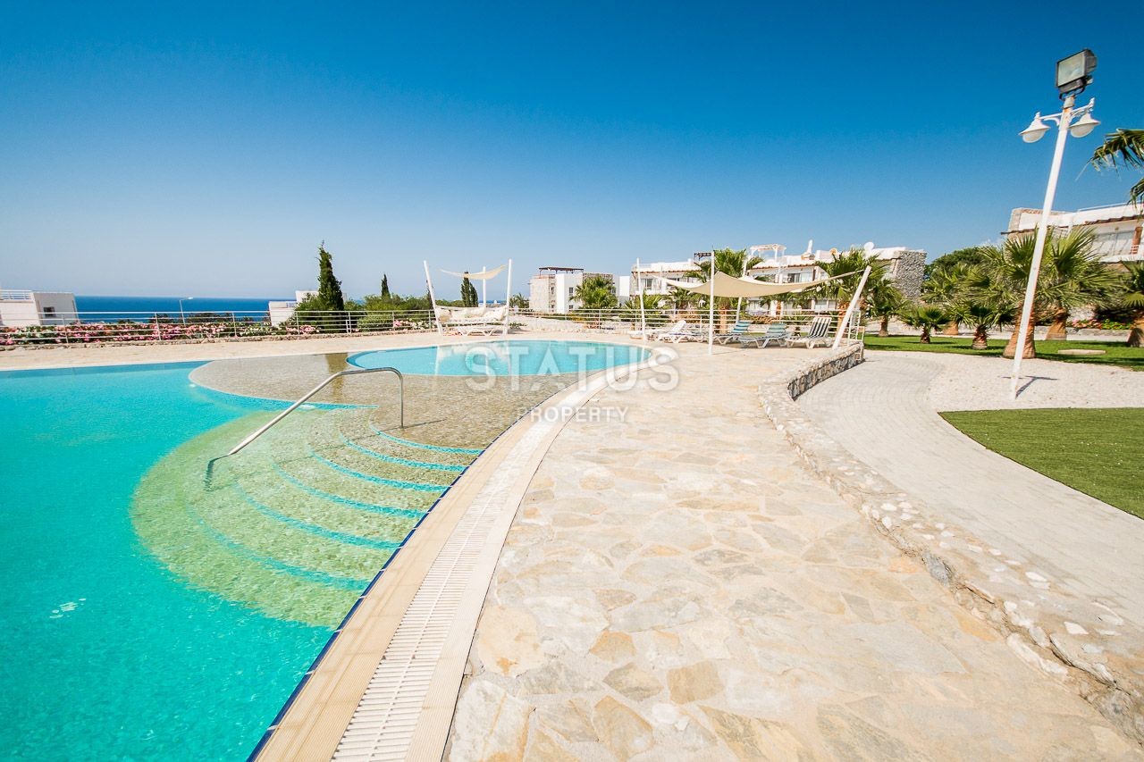 2-комнатные  апартаменты с полной меблировкой в 100 метрах от пляжа, 57 м2 фото 75