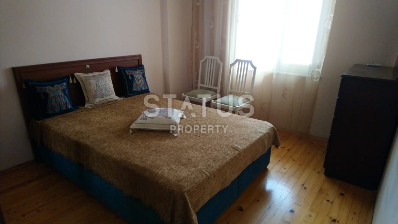 Недорогая трехкомнатная квартира с мебелью в Махмутларе, 110 м2 фото 12