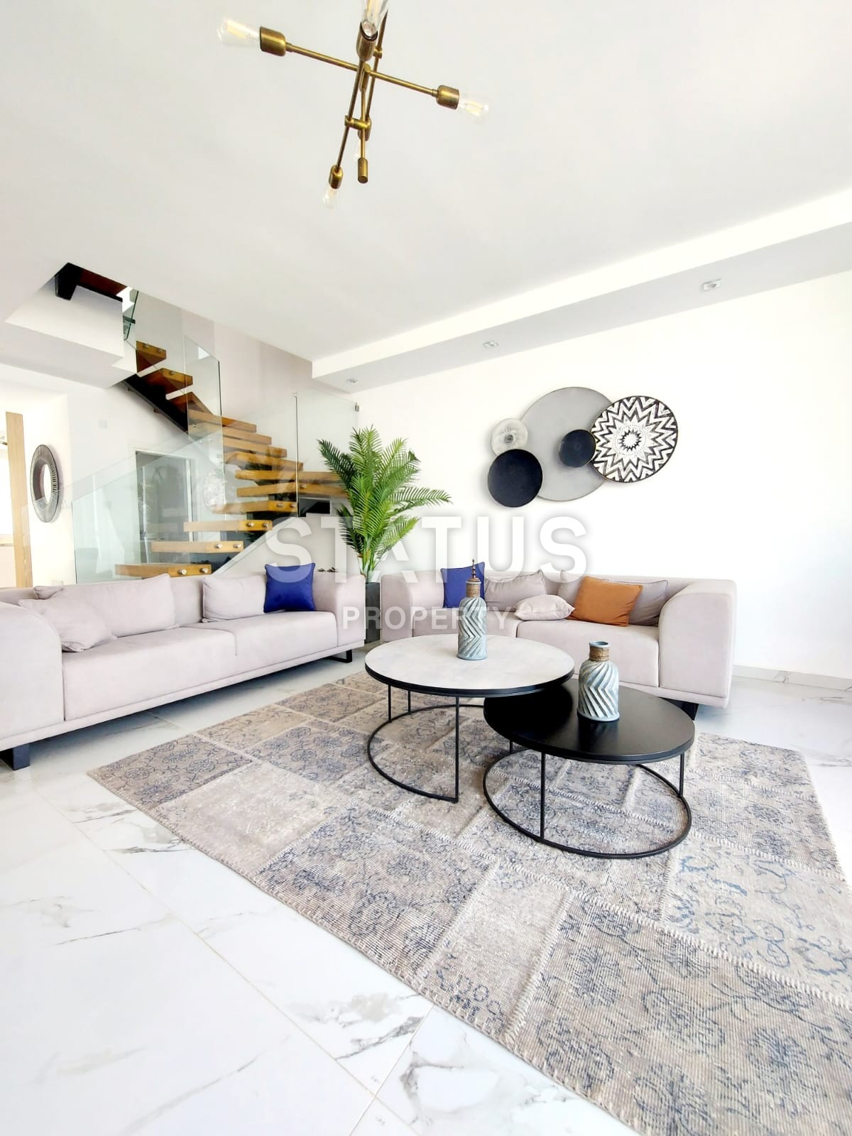 Villa Duplex 3+1 ( 284 m? ) with a terrace in Alsancak фото 8