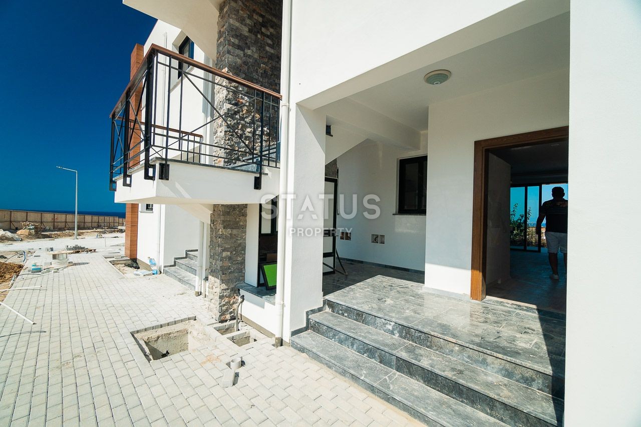 4-комнатная вилла  в комплексе с приватным пляжем, 114м2 фото 34