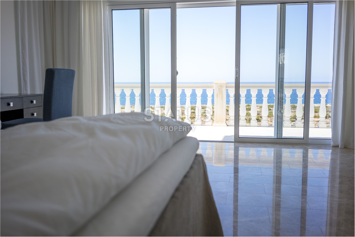 4-комнатная вилла 180м2 с собственным бассейном на первой линии от моря фото 22