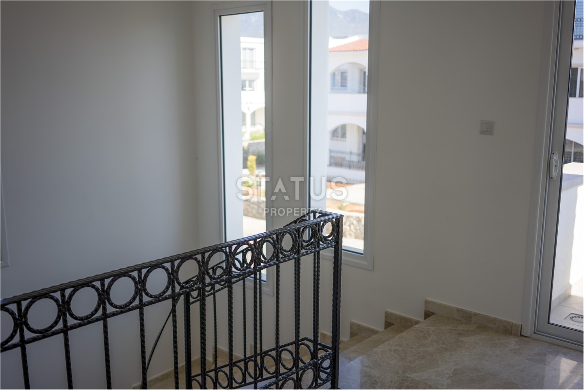 4-комнатная вилла 180м2 с собственным бассейном на первой линии от моря фото 27