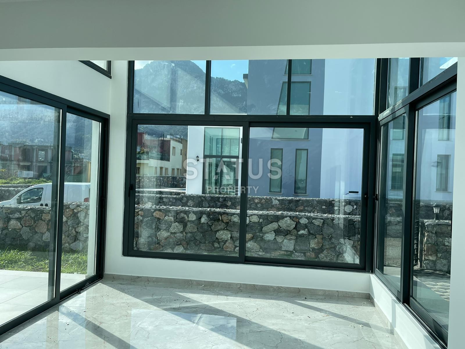 4-room villa 170m? (+30 m? Terrace) near the beach "Sardunya Bay" фото 8