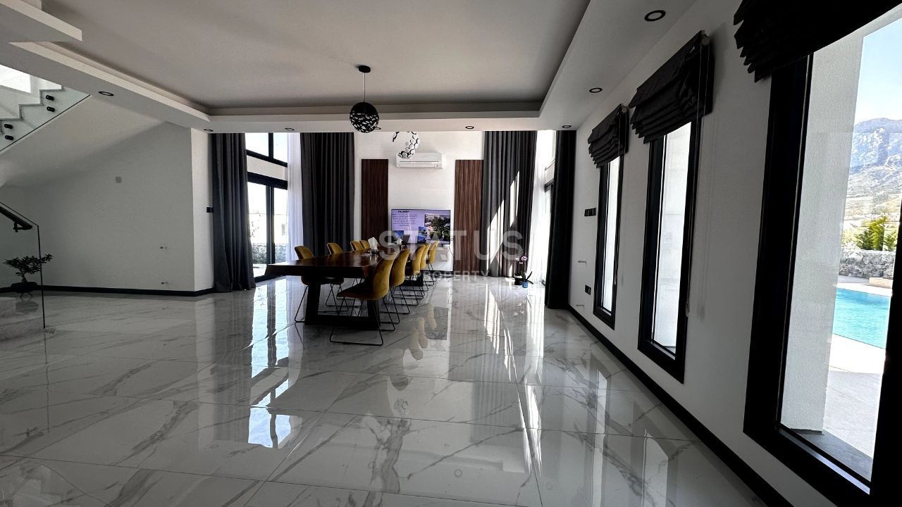 5-комнатная вилла 304 м +30 м? терраса у пляжа Сардунья бэй фото 6