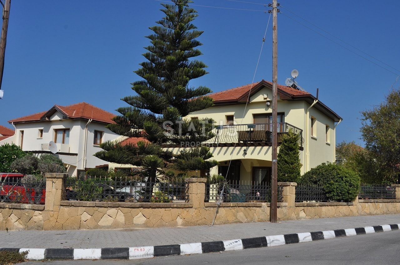 5-room villa 200 m? with swimming pool 100 meters from the beach фото 51