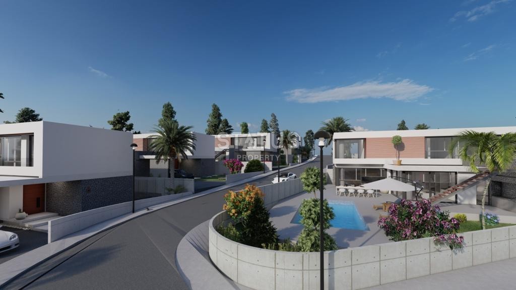 8-комнатная трехэтажная вилла 377 м2 с бассейном в 10 минутах от моря фото 6