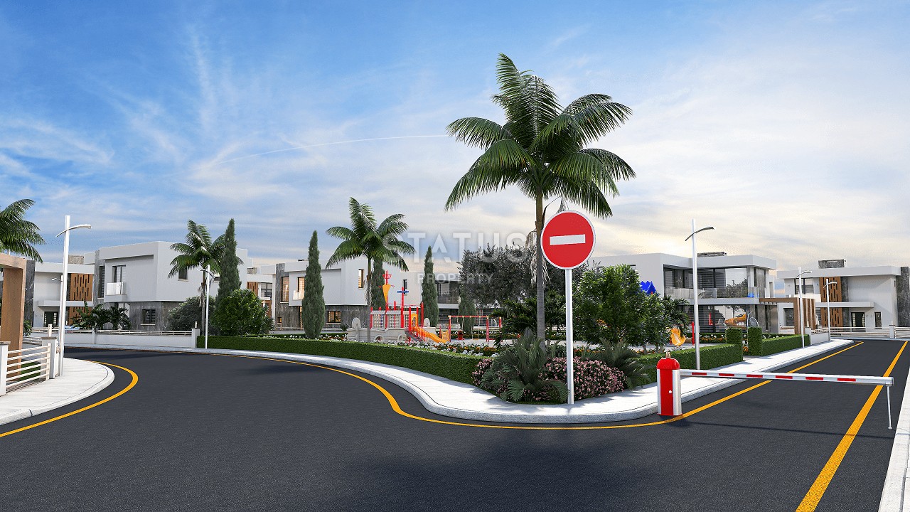 Современная 4-комнатная вилла 220 м2 с бассейном в 5 минутах от моря  фото 25