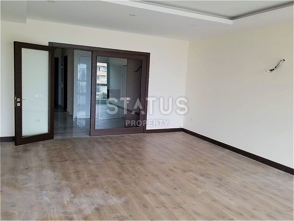 Шикарная квартира в центре Алании 100 метров до песчаного пляжа! фото 13