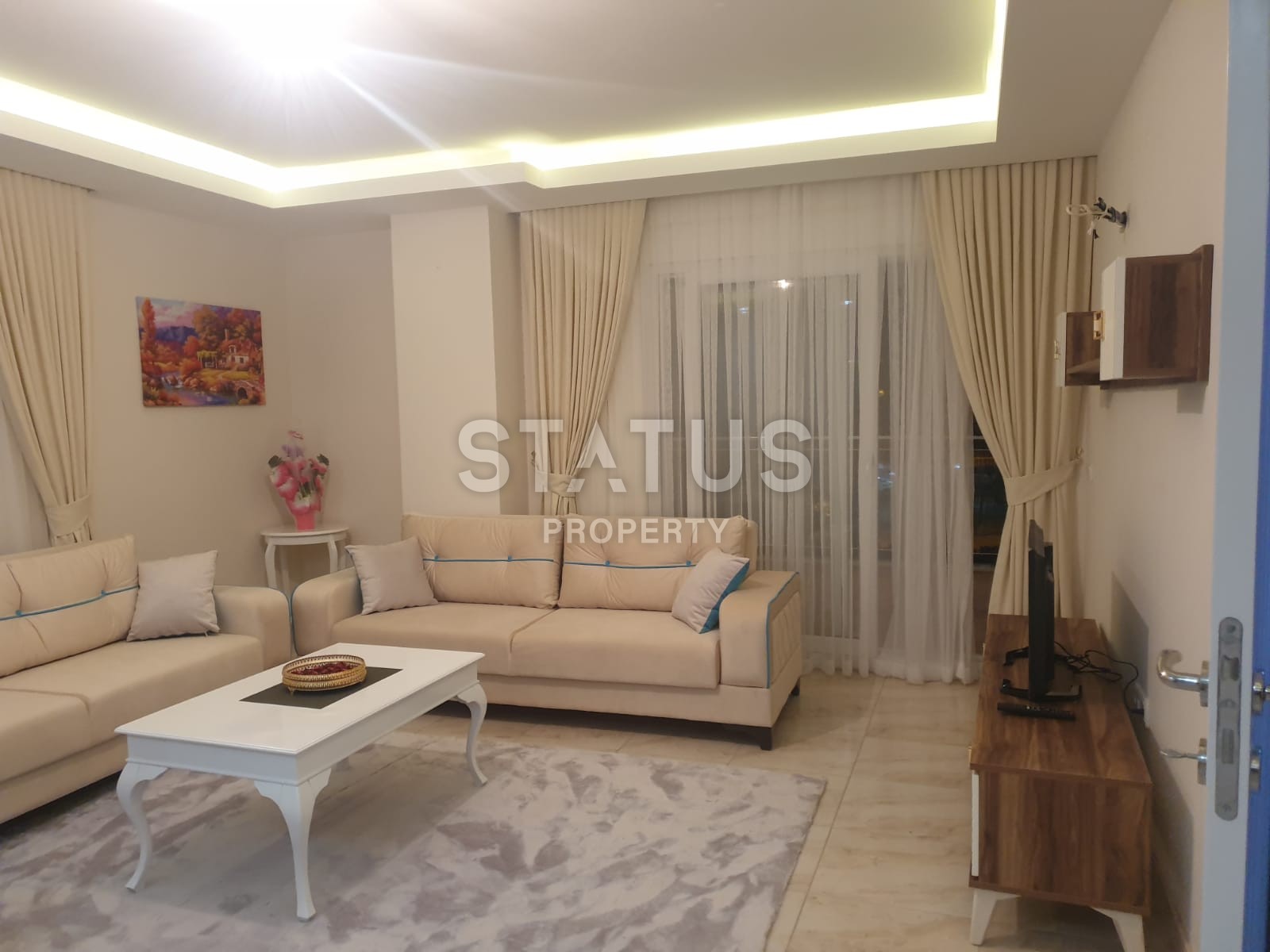 Меблированная двухкомнатная квартира в центре района Махмутлар, 75 м2 фото 2