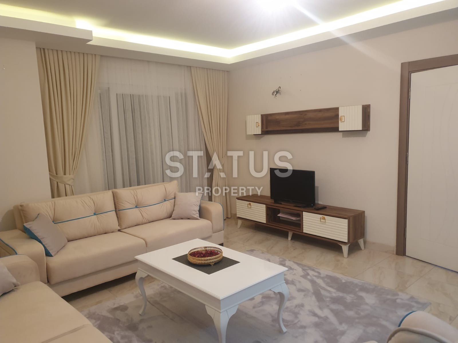 Меблированная двухкомнатная квартира в центре района Махмутлар, 75 м2 фото 3