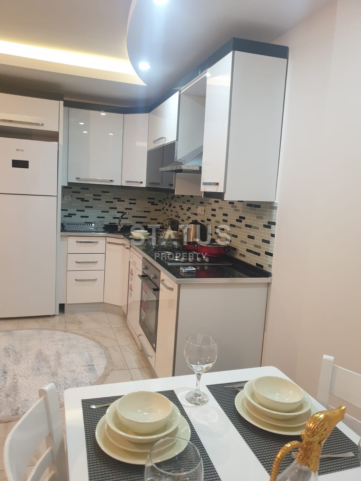 Меблированная двухкомнатная квартира в центре района Махмутлар, 75 м2 фото 8