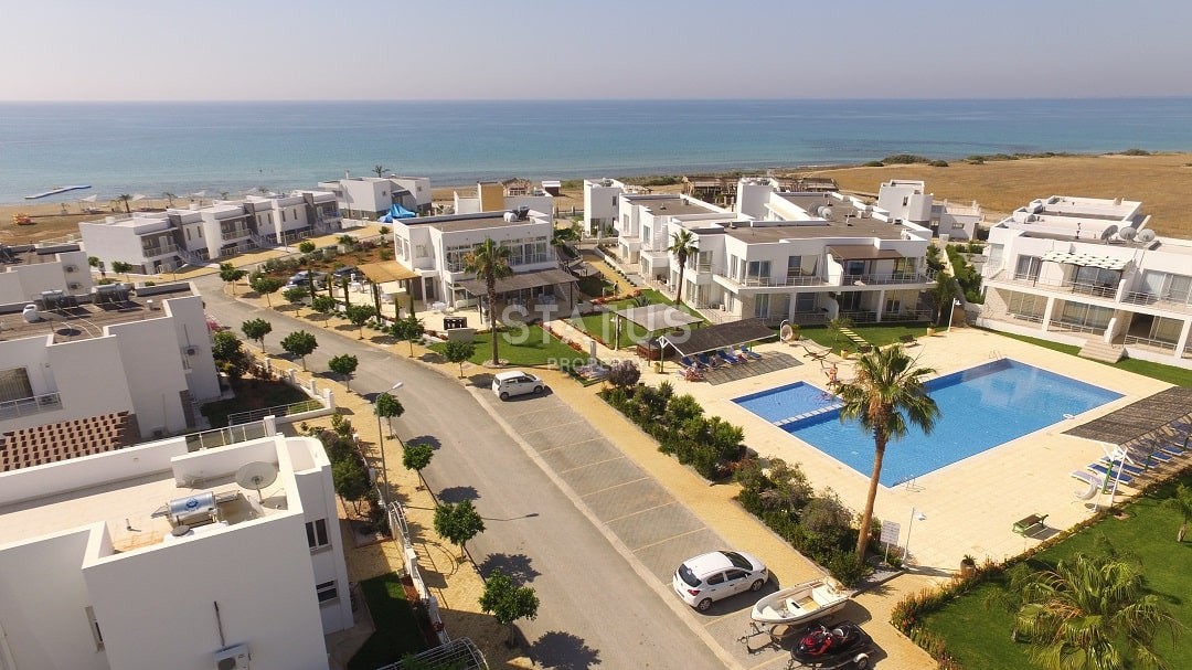 Современная 4-комнатная вилла на первой линии от моря, 115м2 фото 14