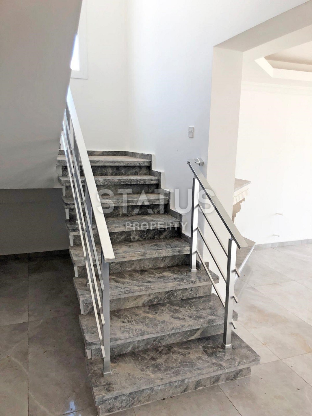 4-комнатная готовая вилла 250 м? в 5 минутах Necat Br?t?sh School  фото 11