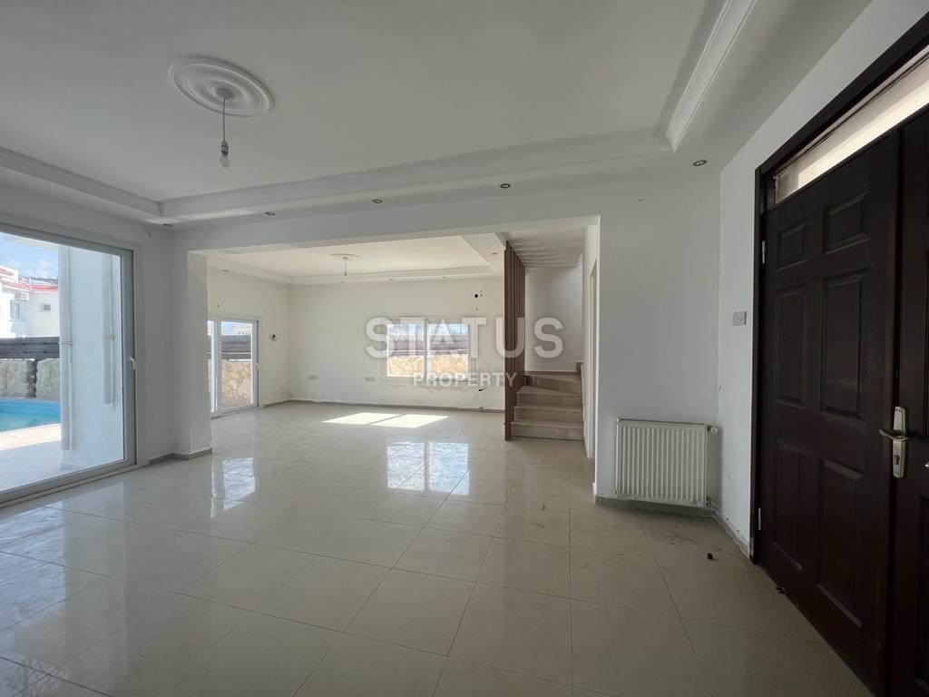 Роскошная вилла 200 м? с большим бассейном в Лапте фото 18